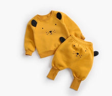 Load image into Gallery viewer, Pullover Sweatshirt Top + Pants Outfit