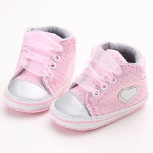 Load image into Gallery viewer, I Love PaPa & MaMa Sneakers