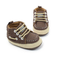 Load image into Gallery viewer, I Love PaPa & MaMa Sneakers