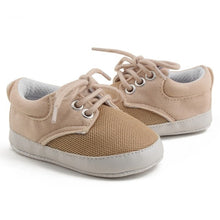 Load image into Gallery viewer, I Love PaPa & MaMa Sneakers