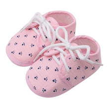 Load image into Gallery viewer, I Love PaPa & MaMa Sneakers