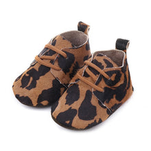 Load image into Gallery viewer, Leather Baby Shoes - Leopard Print