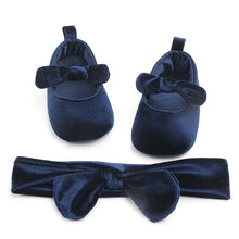 Load image into Gallery viewer, Girls Shoes - Velvet Red
