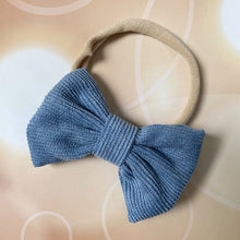Load image into Gallery viewer, Baby Headband Bows
