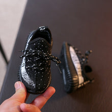 Load image into Gallery viewer, Breathable Knitted Mesh Shoes
