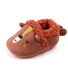 Load image into Gallery viewer, Knit Crib Shoes - Prewalker Baby Slippers
