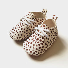 Load image into Gallery viewer, Leather Baby Shoes - Leopard Print
