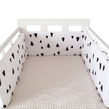 Load image into Gallery viewer, Nordic Star Design Baby Bed Bumper
